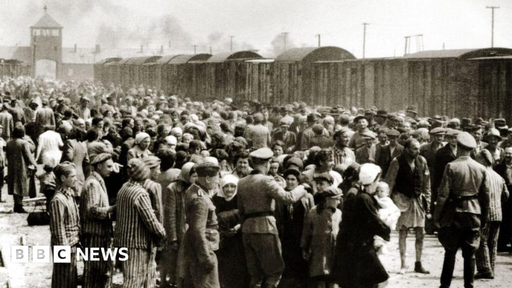 Auschwitz: Bagaimana kamp kematian menjadi pusat Holocaust Nazi