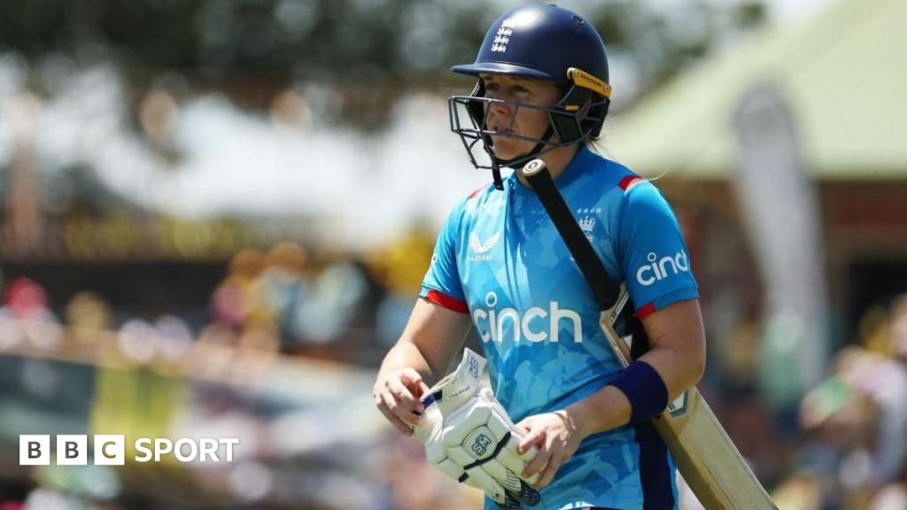 Women’s Ashes 2025: Ash Gardner memimpin Australia meraih kemenangan empat gawang di pembukaan ODI