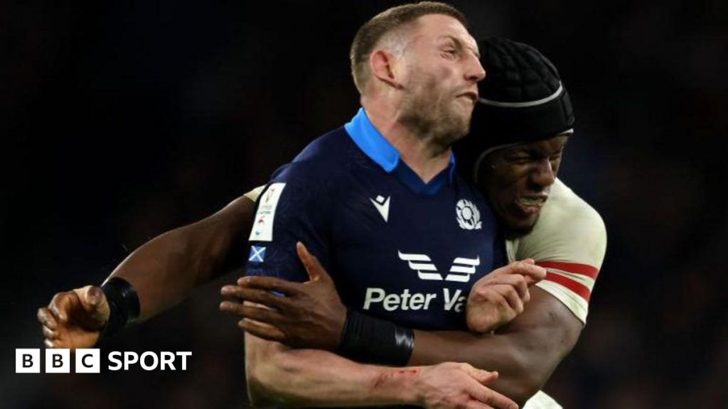 Inggris v Skotlandia: Maro Itoje mengatakan tuan rumah tidak dapat memilih Finn Russell di Piala Calcutta