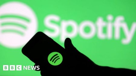 Spotify membayar $ 10 miliar ke industri musik sebagai debat tentang royalti berlanjut