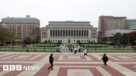 Universitas Columbia setuju untuk beberapa tuntutan Trump